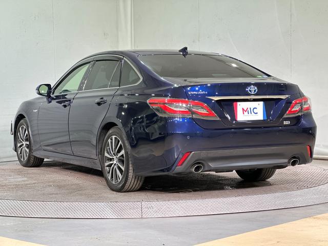 クラウンハイブリッド Ｓ　Ｃパッケージ　ＥＴＣ　クリアランスソナー　アダプティブクルーズコントロール　衝突被害軽減システム　バックカメラ　ナビ　ＴＶ　アルミホイール　オートマチックハイビーム　オートライト　Ｂｌｕｅｔｏｏｔｈ（22枚目）