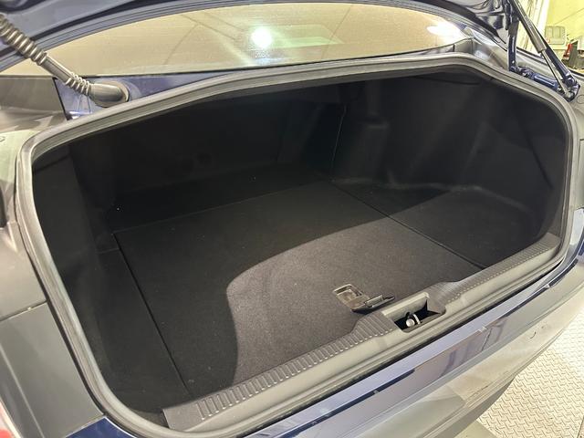 クラウンハイブリッド Ｓ　Ｃパッケージ　ＥＴＣ　クリアランスソナー　アダプティブクルーズコントロール　衝突被害軽減システム　バックカメラ　ナビ　ＴＶ　アルミホイール　オートマチックハイビーム　オートライト　Ｂｌｕｅｔｏｏｔｈ（34枚目）