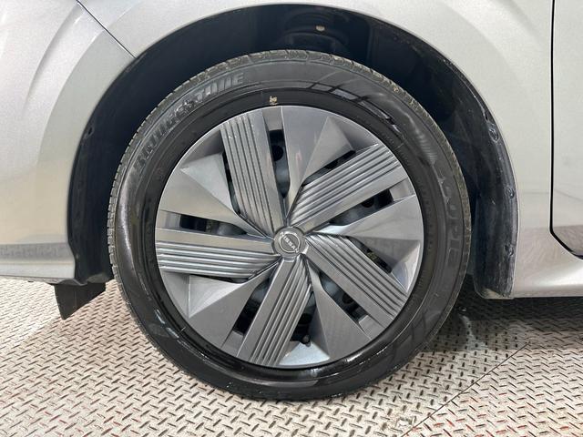 ノート Ｘ　ＦＯＵＲ　４ＷＤ　ドライブレコーダー　ＥＴＣ　バックカメラ　ナビ　衝突被害軽減システム　オートマチックハイビーム　オートライト　スマートキー　電動格納ミラー　シートヒーター　ＣＶＴ　ＡＢＳ　パワーウインドウ（46枚目）