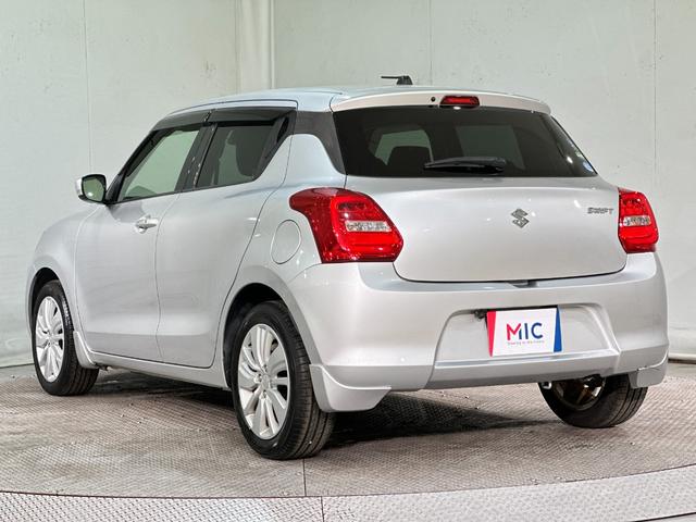 スイフト ＸＬ　セーフティパッケージ装着車　ドライブレコーダー　バックカメラ　オートクルーズコントロール　衝突被害軽減システム　アルミホイール　オートライト　スマートキー　電動格納ミラー　シートヒーター　ＭＴ　パワーウインドウ（20枚目）