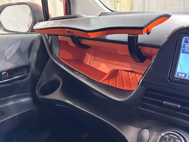 シエンタ Ｘ　Ｖパッケージ　ワンオーナー　ＥＴＣ　バックカメラ　ナビ　ＴＶ　衝突被害軽減システム　両側スライドドア　オートマチックハイビーム　キーレスエントリー　エアバッグ　３列シート　ＣＶＴ　ＣＤ　Ｂｌｕｅｔｏｏｔｈ（13枚目）