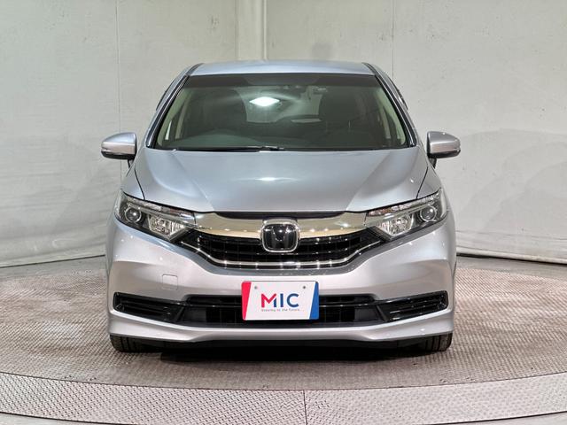 シャトル ハイブリッド　ホンダセンシング　ドライブレコーダー　ＥＴＣ　バックカメラ　ナビ　アダプティブクルーズコントロール　レーンアシスト　衝突被害軽減システム　オートライト　スマートキー　電動格納ミラー　衝突安全ボディ　Ｂｌｕｅｔｏｏｔｈ（15枚目）