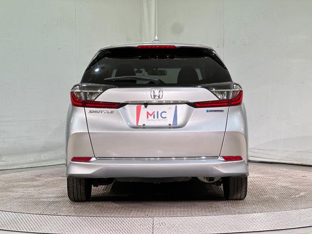 シャトル ハイブリッド　ホンダセンシング　ドライブレコーダー　ＥＴＣ　バックカメラ　ナビ　アダプティブクルーズコントロール　レーンアシスト　衝突被害軽減システム　オートライト　スマートキー　電動格納ミラー　衝突安全ボディ　Ｂｌｕｅｔｏｏｔｈ（19枚目）