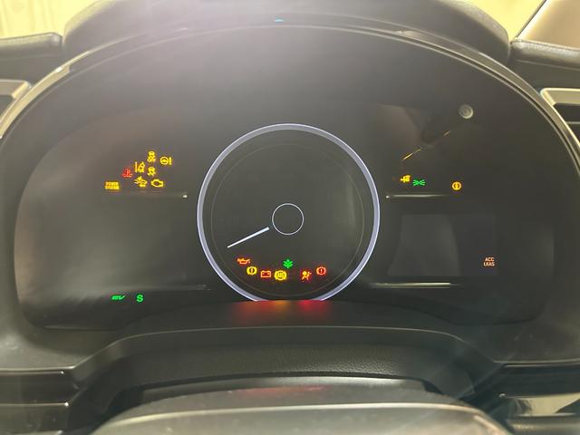 シャトル ハイブリッド　ホンダセンシング　ドライブレコーダー　ＥＴＣ　バックカメラ　ナビ　アダプティブクルーズコントロール　レーンアシスト　衝突被害軽減システム　オートライト　スマートキー　電動格納ミラー　衝突安全ボディ　Ｂｌｕｅｔｏｏｔｈ（33枚目）