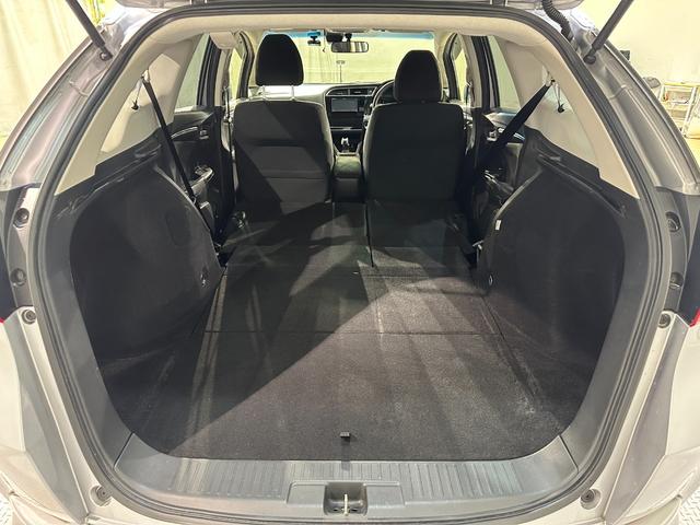 シャトル ハイブリッド　ホンダセンシング　ドライブレコーダー　ＥＴＣ　バックカメラ　ナビ　アダプティブクルーズコントロール　レーンアシスト　衝突被害軽減システム　オートライト　スマートキー　電動格納ミラー　衝突安全ボディ　Ｂｌｕｅｔｏｏｔｈ（43枚目）