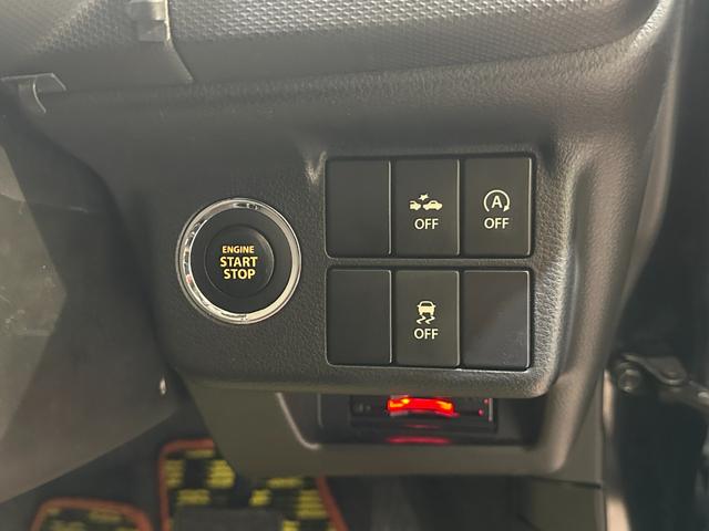 アルトターボＲＳ ベースグレード　レーダーブレーキサポート　ターボ　ＥＴＣ　バックカメラ　ナビ　ＴＶ　衝突被害軽減システム　オートライト　ＨＩＤ　スマートキー　アイドリングストップ　電動格納ミラー　シートヒーター　ＡＴ　ＡＢＳ　ＥＳＣ　ＣＤ　Ｂｌｕｅｔｏｏｔｈ（12枚目）