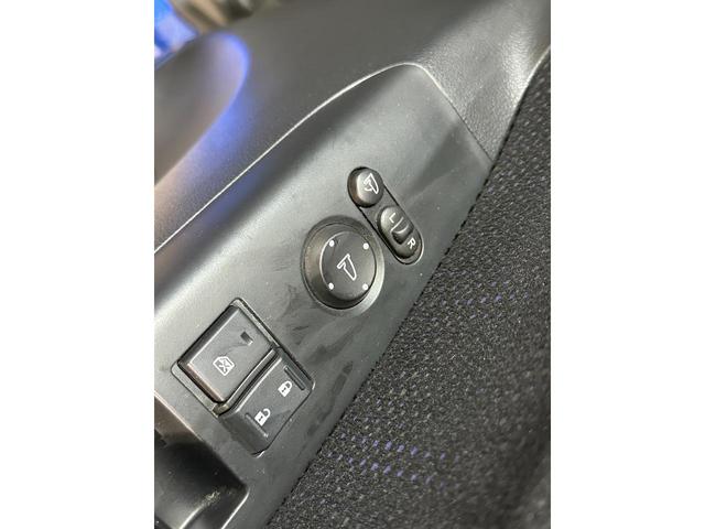 Ｎ－ＢＯＸ ２トーンカラースタイル　Ｇ・Ｌパッケージ　ＥＴＣ　バックカメラ　両側電動スライドドア　ナビ　ＴＶ　衝突被害軽減システム　オートライト　スマートキー　アイドリングストップ　電動格納ミラー　ベンチシート　ＣＶＴ（39枚目）