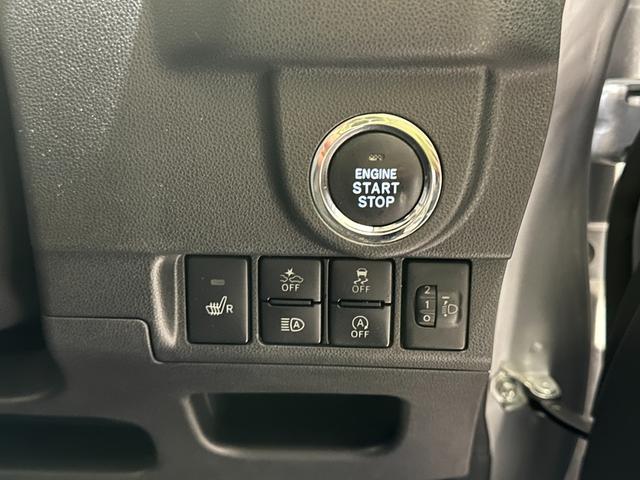 ムーヴ カスタム　Ｘリミテッド　ＳＡＩＩＩ　ドライブレコーダー　ＥＴＣ　バックカメラ　ナビ　ＴＶ　衝突被害軽減システム　オートマチックハイビーム　オートライト　スマートキー　アイドリングストップ　電動格納ミラー　Ｂｌｕｅｔｏｏｔｈ（13枚目）