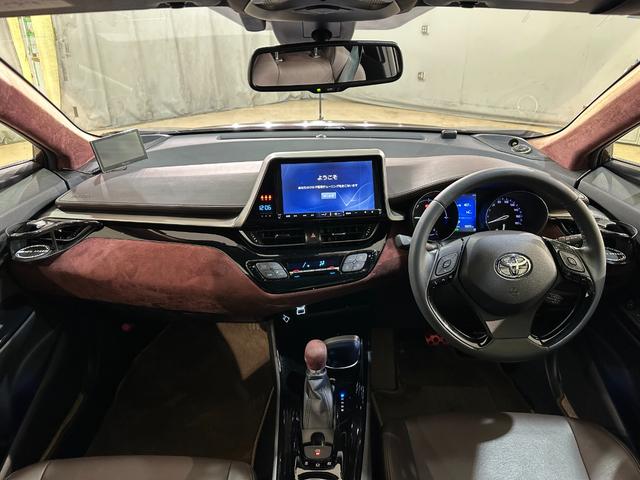 Ｃ－ＨＲ Ｇ　ＥＴＣ　クリアランスソナー　オートクルーズコントロール　衝突被害軽減システム　ナビ　ＴＶ　オートマチックハイビーム　オートライト　アルミホイール　スマートキー　アイドリングストップ（5枚目）