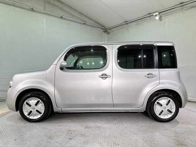 キューブ １５Ｘ　Ｖセレクション　ＥＴＣ　バックカメラ　ナビ　ＴＶ　オートライト　スマートキー　電動格納ミラー　ベンチシート　ＣＶＴ　ＣＤ　ＤＶＤ再生　Ｂｌｕｅｔｏｏｔｈ　盗難防止システム　衝突安全ボディ（22枚目）