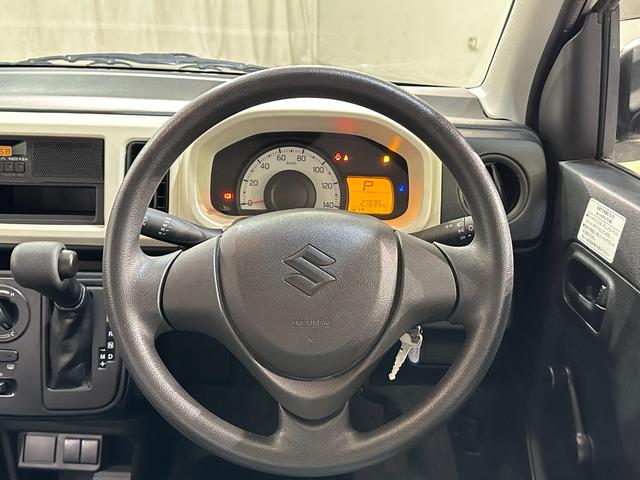 アルト ＶＰ　衝突被害軽減システム　キーレスエントリー　ＡＴ　盗難防止システム　ＡＢＳ　ＥＳＣ　衝突安全ボディ　エアコン　パワーステアリング（6枚目）