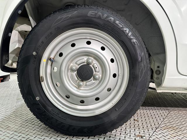 アルト ＶＰ　衝突被害軽減システム　キーレスエントリー　ＡＴ　盗難防止システム　ＡＢＳ　ＥＳＣ　衝突安全ボディ　エアコン　パワーステアリング（35枚目）