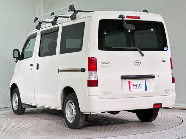 タウンエースバン ＧＬ　４ＷＤ　ドライブレコーダー　ＥＴＣ　ナビ　両側スライドドア　キーレスエントリー　ＡＴ　ＣＤ　ＤＶＤ再生　エアコン　ＡＢＳ（17枚目）