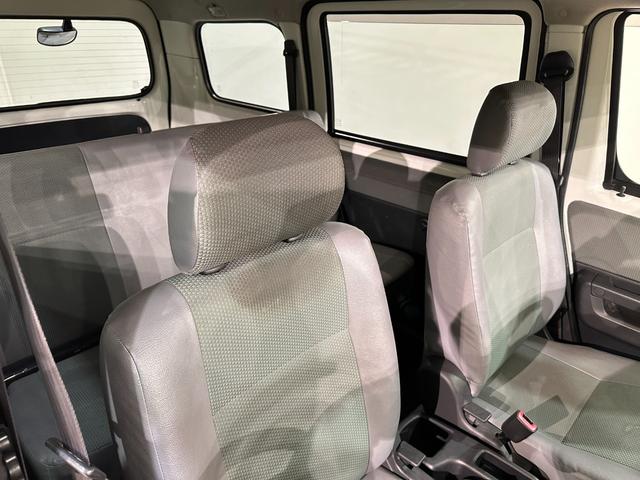 タウンエースバン ＧＬ　４ＷＤ　ドライブレコーダー　ＥＴＣ　ナビ　両側スライドドア　キーレスエントリー　ＡＴ　ＣＤ　ＤＶＤ再生　エアコン　ＡＢＳ（31枚目）