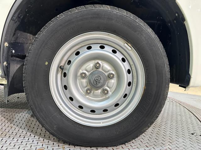 タウンエースバン ＧＬ　４ＷＤ　ドライブレコーダー　ＥＴＣ　ナビ　両側スライドドア　キーレスエントリー　ＡＴ　ＣＤ　ＤＶＤ再生　エアコン　ＡＢＳ（39枚目）