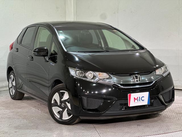 フィットハイブリッド Ｌパッケージ　ハイブリッド　ＥＴＣ　バックカメラ　ナビ　オートクルーズコントロール　オートライト　ＬＥＤヘッドランプ　スマートキー　電動格納ミラー　ＡＴ　盗難防止システム　衝突安全ボディ　ＣＤ　ＤＶＤ再生（14枚目）