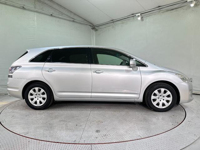 マークＸジオ ２４０　ナビ　ＥＴＣ　バックカメラ　ＴＶ　オートライト　スマートキー　電動格納ミラー　３列シート　ＣＶＴ　ＣＤ　ミュージックプレイヤー接続可　盗難防止システム　衝突安全ボディ　ＡＢＳ　ＥＳＣ　エアコン（16枚目）