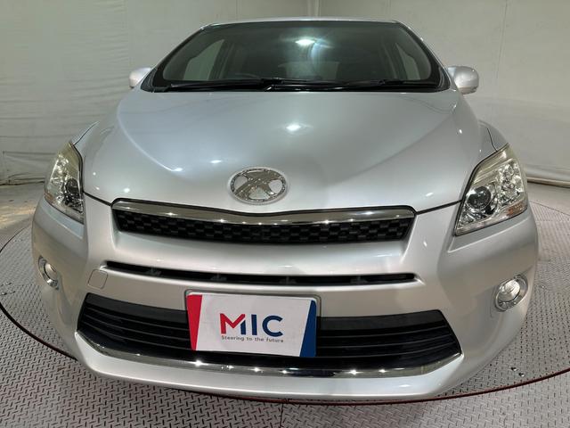 マークＸジオ ２４０　ナビ　ＥＴＣ　バックカメラ　ＴＶ　オートライト　スマートキー　電動格納ミラー　３列シート　ＣＶＴ　ＣＤ　ミュージックプレイヤー接続可　盗難防止システム　衝突安全ボディ　ＡＢＳ　ＥＳＣ　エアコン（26枚目）