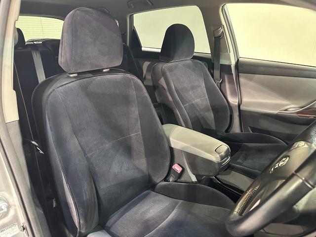 マークＸジオ ２４０　ナビ　ＥＴＣ　バックカメラ　ＴＶ　オートライト　スマートキー　電動格納ミラー　３列シート　ＣＶＴ　ＣＤ　ミュージックプレイヤー接続可　盗難防止システム　衝突安全ボディ　ＡＢＳ　ＥＳＣ　エアコン（32枚目）