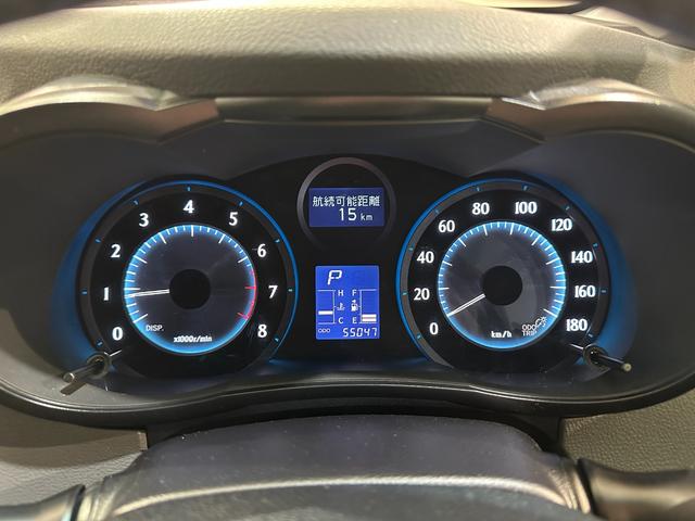 マークＸジオ ２４０　ナビ　ＥＴＣ　バックカメラ　ＴＶ　オートライト　スマートキー　電動格納ミラー　３列シート　ＣＶＴ　ＣＤ　ミュージックプレイヤー接続可　盗難防止システム　衝突安全ボディ　ＡＢＳ　ＥＳＣ　エアコン（40枚目）