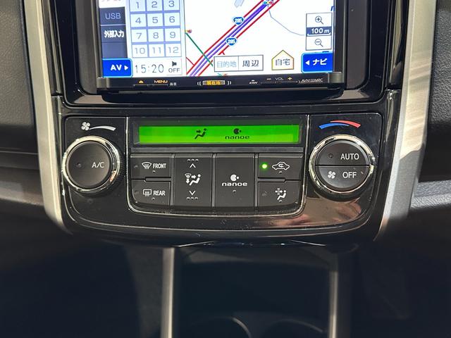 カローラフィールダー ハイブリッドＧ　ドライブレコーダー　ＥＴＣ　バックカメラ　ナビ　衝突被害軽減システム　オートマチックハイビーム　キーレスエントリー　電動格納ミラー　ＣＶＴ　衝突安全ボディ　ＡＢＳ　ＥＳＣ　ＣＤ　パワーウインドウ（11枚目）