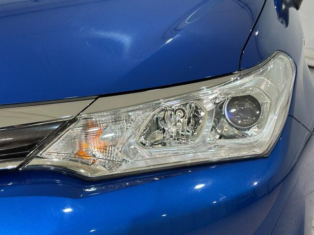 カローラフィールダー ハイブリッドＧ　ドライブレコーダー　ＥＴＣ　バックカメラ　ナビ　衝突被害軽減システム　オートマチックハイビーム　キーレスエントリー　電動格納ミラー　ＣＶＴ　衝突安全ボディ　ＡＢＳ　ＥＳＣ　ＣＤ　パワーウインドウ（33枚目）