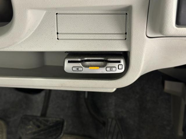 アルトエコ ＥＣＯ－Ｌ　ナビ　ＥＴＣ　キーレスエントリー　アイドリングストップ　ＣＶＴ　ＡＢＳ　衝突安全ボディ　エアコン　パワーステアリング　パワーウィンドウ　禁煙車　エアバッグ（8枚目）