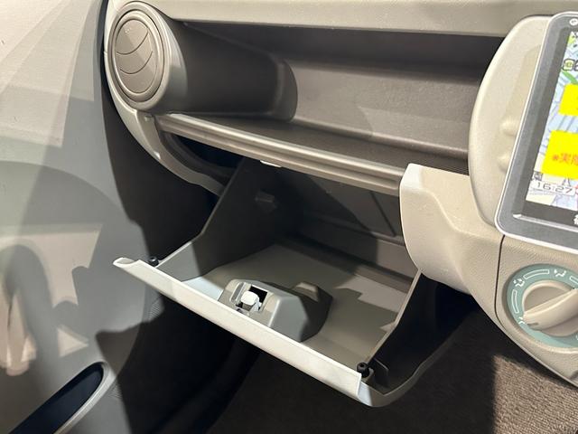 アルトエコ ＥＣＯ－Ｌ　ナビ　ＥＴＣ　キーレスエントリー　アイドリングストップ　ＣＶＴ　ＡＢＳ　衝突安全ボディ　エアコン　パワーステアリング　パワーウィンドウ　禁煙車　エアバッグ（11枚目）