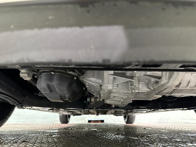 ノート ｅ－パワー　Ｂ　ＥＴＣ　ナビ　クリアランスソナー　衝突被害軽減システム　オートライト　スマートキー　電動格納ミラー　衝突安全ボディ　ＡＢＳ　ＥＳＣ　パワーウインドウ　パワーステアリング　エアバッグ　Ｂｌｕｅｔｏｏｔｈ（26枚目）