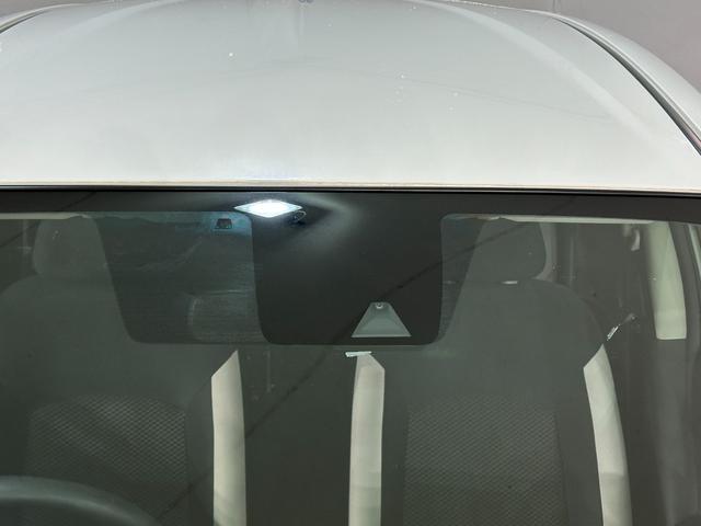 ノート ｅ－パワー　Ｂ　ＥＴＣ　ナビ　クリアランスソナー　衝突被害軽減システム　オートライト　スマートキー　電動格納ミラー　衝突安全ボディ　ＡＢＳ　ＥＳＣ　パワーウインドウ　パワーステアリング　エアバッグ　Ｂｌｕｅｔｏｏｔｈ（29枚目）