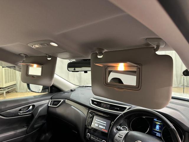 エクストレイル ２０Ｘ　ハイブリッド　エマージェンシーブレーキＰ　ナビ　ワンオーナー　４ＷＤ　ドライブレコーダー　全周囲カメラ　衝突被害軽減システム　オートライト　ＬＥＤヘッドランプ　電動リアゲート　アルミホイール　スマートキー　パワーウインドウ　パワーステアリング（35枚目）