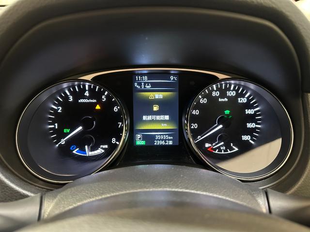 エクストレイル ２０Ｘ　ハイブリッド　エマージェンシーブレーキＰ　ナビ　ワンオーナー　４ＷＤ　ドライブレコーダー　全周囲カメラ　衝突被害軽減システム　オートライト　ＬＥＤヘッドランプ　電動リアゲート　アルミホイール　スマートキー　パワーウインドウ　パワーステアリング（40枚目）