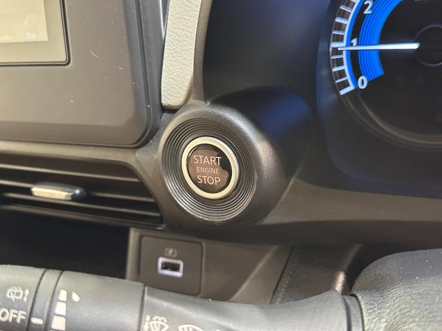 デイズ Ｘ　ドライブレコーダー　バックカメラ　衝突被害軽減システム　オートライト　スマートキー　アイドリングストップ　電動格納ミラー　ベンチシート　ＡＢＳ　ＥＳＣ　Ｂｌｕｅｔｏｏｔｈ　パワーウインドウ（11枚目）