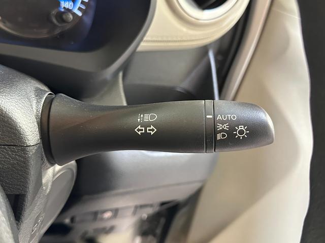 デイズ Ｘ　ドライブレコーダー　バックカメラ　衝突被害軽減システム　オートライト　スマートキー　アイドリングストップ　電動格納ミラー　ベンチシート　ＡＢＳ　ＥＳＣ　Ｂｌｕｅｔｏｏｔｈ　パワーウインドウ（12枚目）