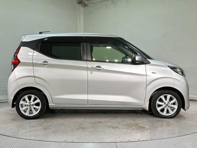 デイズ Ｘ　ドライブレコーダー　バックカメラ　衝突被害軽減システム　オートライト　スマートキー　アイドリングストップ　電動格納ミラー　ベンチシート　ＡＢＳ　ＥＳＣ　Ｂｌｕｅｔｏｏｔｈ　パワーウインドウ（16枚目）