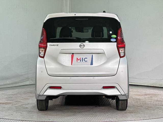 デイズ Ｘ　ドライブレコーダー　バックカメラ　衝突被害軽減システム　オートライト　スマートキー　アイドリングストップ　電動格納ミラー　ベンチシート　ＡＢＳ　ＥＳＣ　Ｂｌｕｅｔｏｏｔｈ　パワーウインドウ（18枚目）