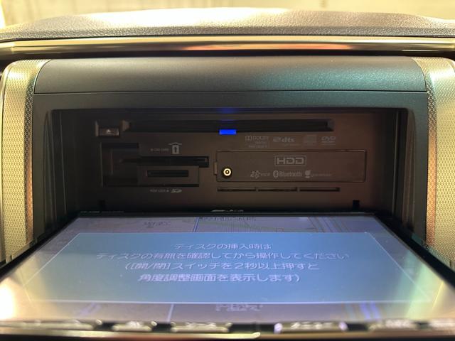 ヴェルファイア ２．４Ｚ　プラチナセレクションＩＩ　タイプゴールド　ワンオーナー　ＥＴＣ　バックカメラ　ナビ　ＴＶ　クリアランスソナー　両側電動スライドドア　オートライト　ＨＩＤ　電動リアゲート　スマートキー　電動格納ミラー　後席モニター　３列シート　オットマン（38枚目）