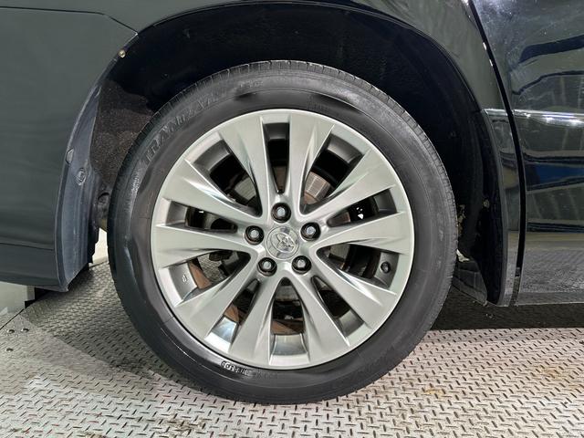 ヴェルファイア ２．４Ｚ　プラチナセレクションＩＩ　タイプゴールド　ワンオーナー　ＥＴＣ　バックカメラ　ナビ　ＴＶ　クリアランスソナー　両側電動スライドドア　オートライト　ＨＩＤ　電動リアゲート　スマートキー　電動格納ミラー　後席モニター　３列シート　オットマン（48枚目）