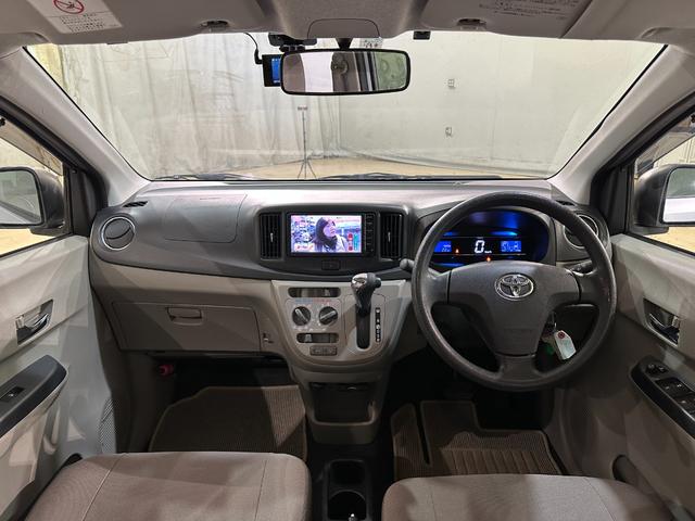 ピクシスエポック Ｘ　ＳＡ　ドライブレコーダー　ＥＴＣ　ナビ　ＴＶ　衝突被害軽減システム　キーレスエントリー　アイドリングストップ　電動格納ミラー　ＣＶＴ　ＡＢＳ　ＥＳＣ　ＣＤ　ミュージックプレイヤー接続可　パワーウインドウ（2枚目）