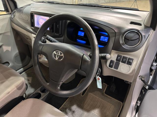 ピクシスエポック Ｘ　ＳＡ　ドライブレコーダー　ＥＴＣ　ナビ　ＴＶ　衝突被害軽減システム　キーレスエントリー　アイドリングストップ　電動格納ミラー　ＣＶＴ　ＡＢＳ　ＥＳＣ　ＣＤ　ミュージックプレイヤー接続可　パワーウインドウ（10枚目）