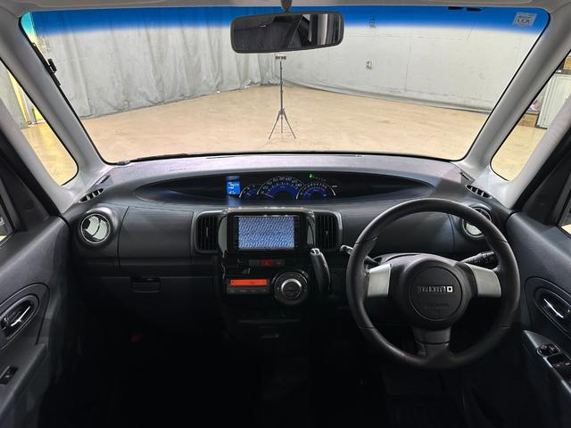 タント カスタムＲＳ　電動スライドドア　ナビ　ＨＩＤ　スマートキー　電動格納ミラー　ベンチシート　ターボ　ＣＶＴ　盗難防止システム　ＡＢＳ　ＣＤ　ＤＶＤ再生　ＭＤ　アルミホイール　衝突安全ボディ　エアコン（2枚目）