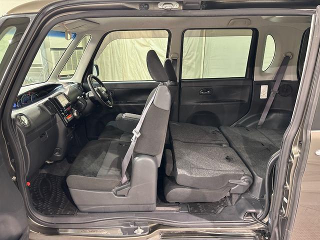 タント カスタムＲＳ　電動スライドドア　ナビ　ＨＩＤ　スマートキー　電動格納ミラー　ベンチシート　ターボ　ＣＶＴ　盗難防止システム　ＡＢＳ　ＣＤ　ＤＶＤ再生　ＭＤ　アルミホイール　衝突安全ボディ　エアコン（20枚目）