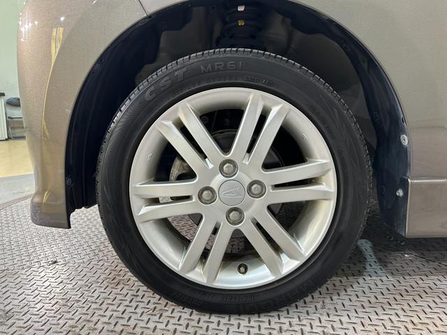 タント カスタムＲＳ　電動スライドドア　ナビ　ＨＩＤ　スマートキー　電動格納ミラー　ベンチシート　ターボ　ＣＶＴ　盗難防止システム　ＡＢＳ　ＣＤ　ＤＶＤ再生　ＭＤ　アルミホイール　衝突安全ボディ　エアコン（40枚目）