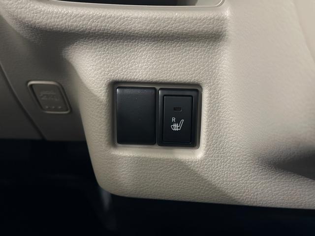 スペーシア ハイブリッドＸ　バックカメラ　両側電動スライドドア　ナビ　ＴＶ　クリアランスソナー　衝突被害軽減システム　オートライト　スマートキー　アイドリングストップ　電動格納ミラー　シートヒーター　ベンチシート（9枚目）