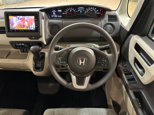 Ｎ－ＢＯＸ Ｇ・ＥＸホンダセンシング　ドライブレコーダー　ＥＴＣ　バックカメラ　両側スライド・片側電動　ナビ　ＴＶ　クリアランスソナー　オートクルーズコントロール　レーンアシスト　衝突被害軽減システム　オートライト　ＬＥＤヘッドランプ（3枚目）
