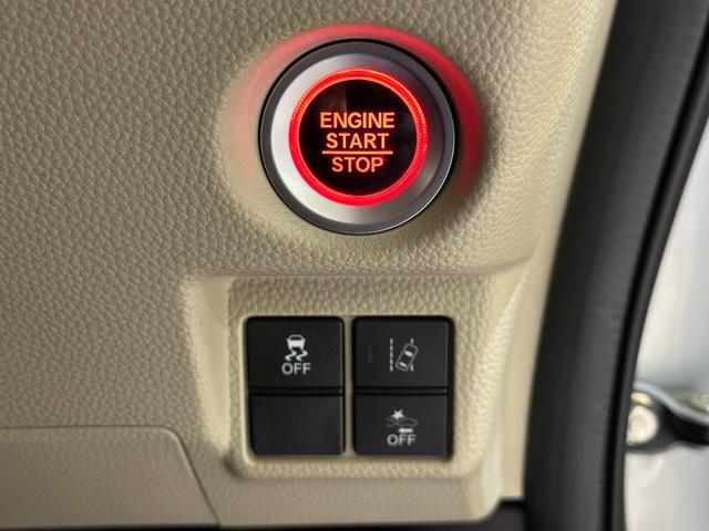 Ｎ－ＢＯＸ Ｇ・ＥＸホンダセンシング　ドライブレコーダー　ＥＴＣ　バックカメラ　両側スライド・片側電動　ナビ　ＴＶ　クリアランスソナー　オートクルーズコントロール　レーンアシスト　衝突被害軽減システム　オートライト　ＬＥＤヘッドランプ（11枚目）