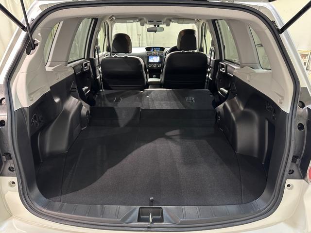 フォレスター ２．０ＸＴ　アイサイト　４ＷＤ　ドライブレコーダー　ＥＴＣ　バックカメラ　オートクルーズコントロール　レーンアシスト　パワーシート　衝突被害軽減システム　ナビ　ＴＶ　オートライト　ＨＩＤ　アルミホイール　スマートキー（28枚目）