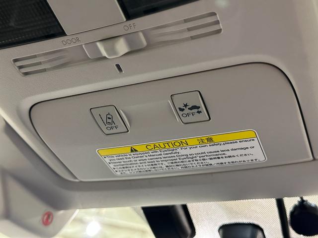 フォレスター ２．０ＸＴ　アイサイト　４ＷＤ　ドライブレコーダー　ＥＴＣ　バックカメラ　オートクルーズコントロール　レーンアシスト　パワーシート　衝突被害軽減システム　ナビ　ＴＶ　オートライト　ＨＩＤ　アルミホイール　スマートキー（38枚目）