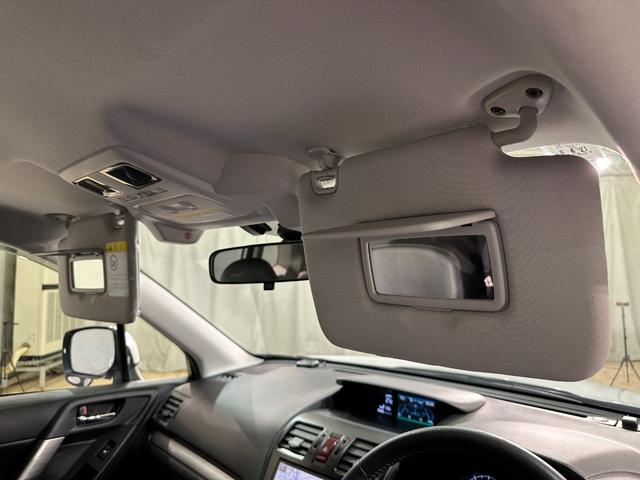 フォレスター ２．０ＸＴ　アイサイト　４ＷＤ　ドライブレコーダー　ＥＴＣ　バックカメラ　オートクルーズコントロール　レーンアシスト　パワーシート　衝突被害軽減システム　ナビ　ＴＶ　オートライト　ＨＩＤ　アルミホイール　スマートキー（41枚目）