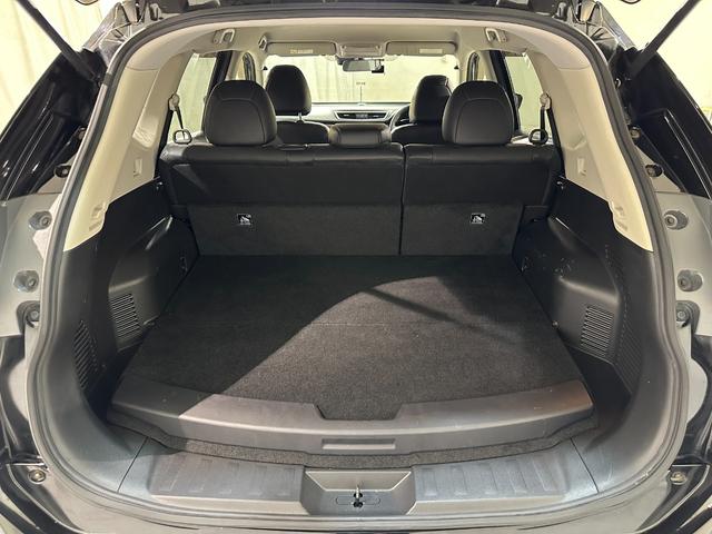 エクストレイル 20X ハイブリッド エマージェンシーブレーキP ナビ ETC バックカメラ 衝突被害軽減システム オートライト LEDヘッドランプ アルミホイール スマートキー 電動格納ミラー シートヒーター ABS パワーウインドウ ドライブレコーダー(16枚目)